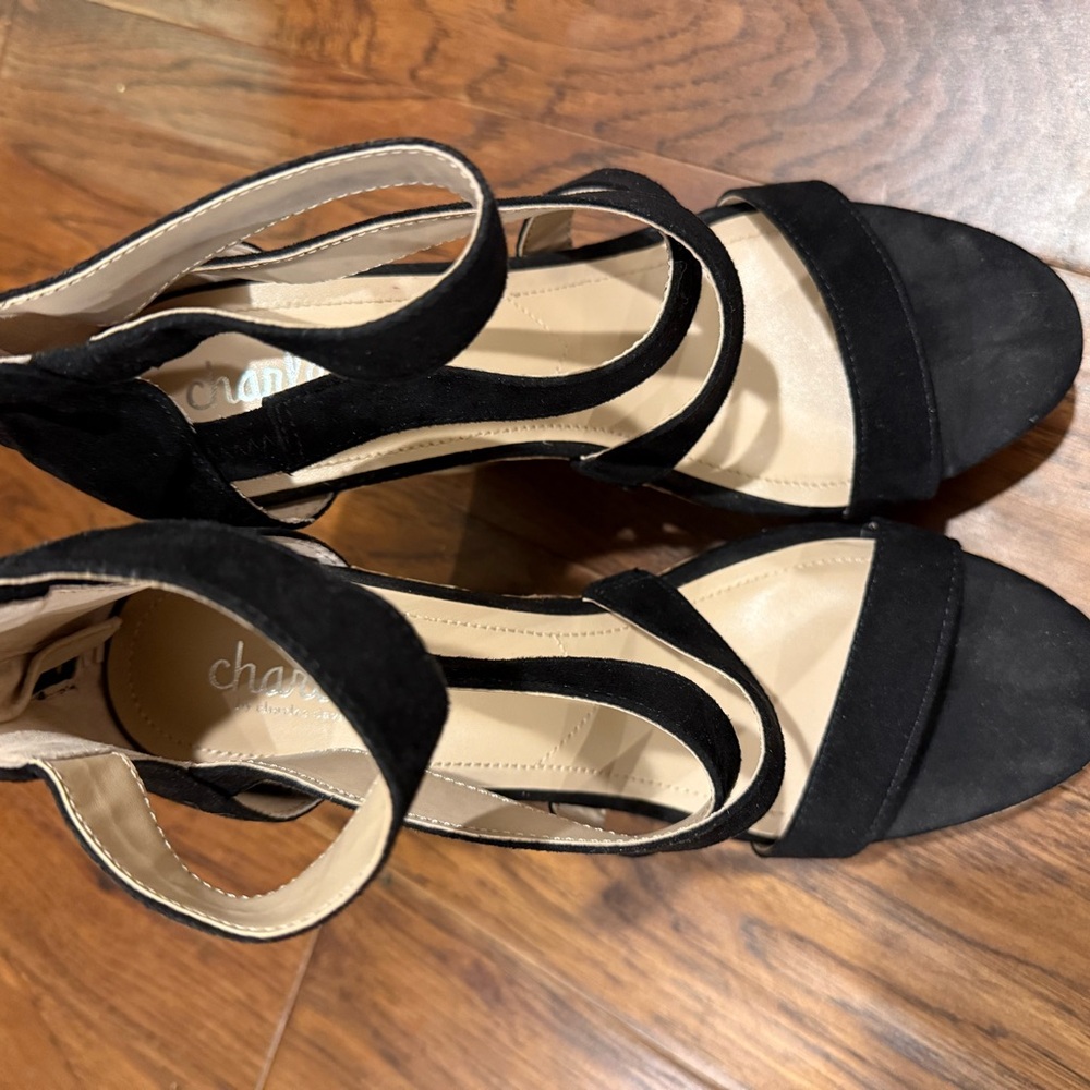 Charles David Black Strappy Heels